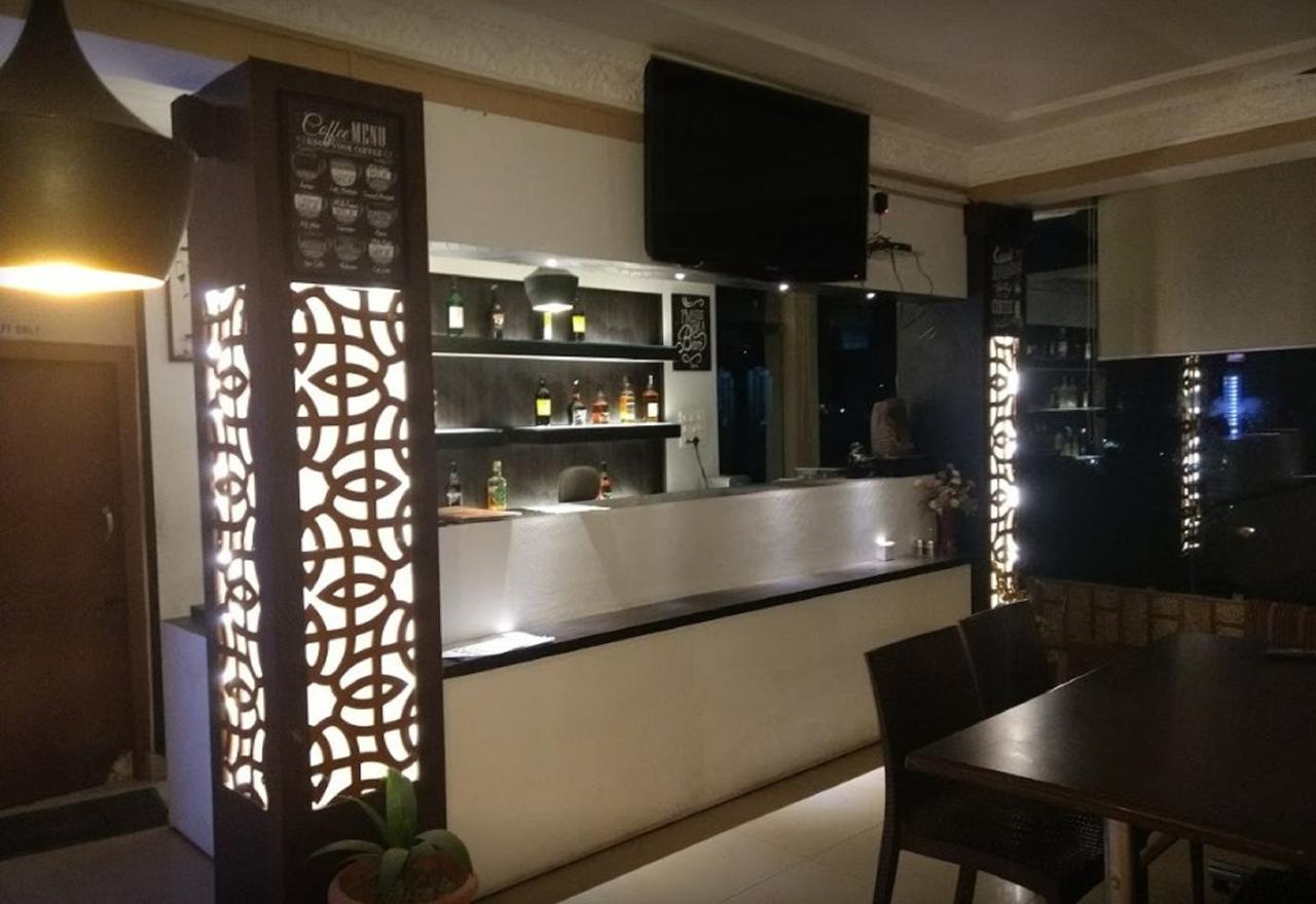 דרמסאלה Dharamkot Inn מראה חיצוני תמונה