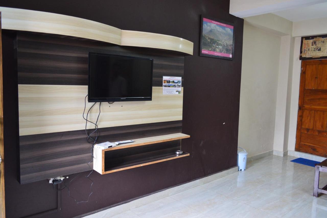 דרמסאלה Dharamkot Inn מראה חיצוני תמונה