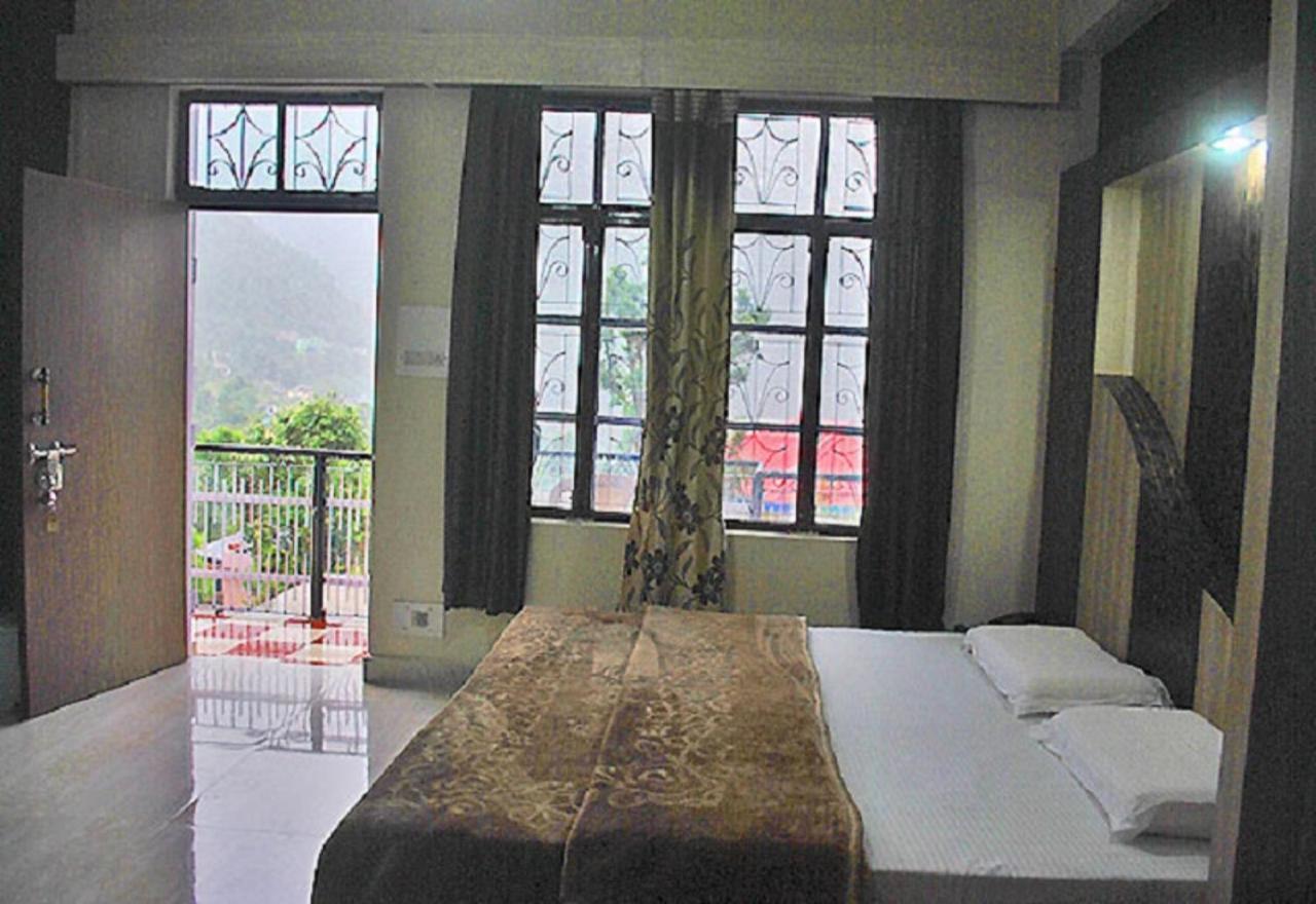 דרמסאלה Dharamkot Inn מראה חיצוני תמונה